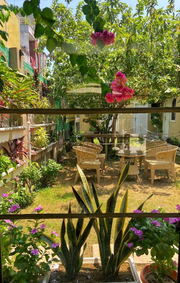 The Art Hotel By Via Varanasi Exterior photo