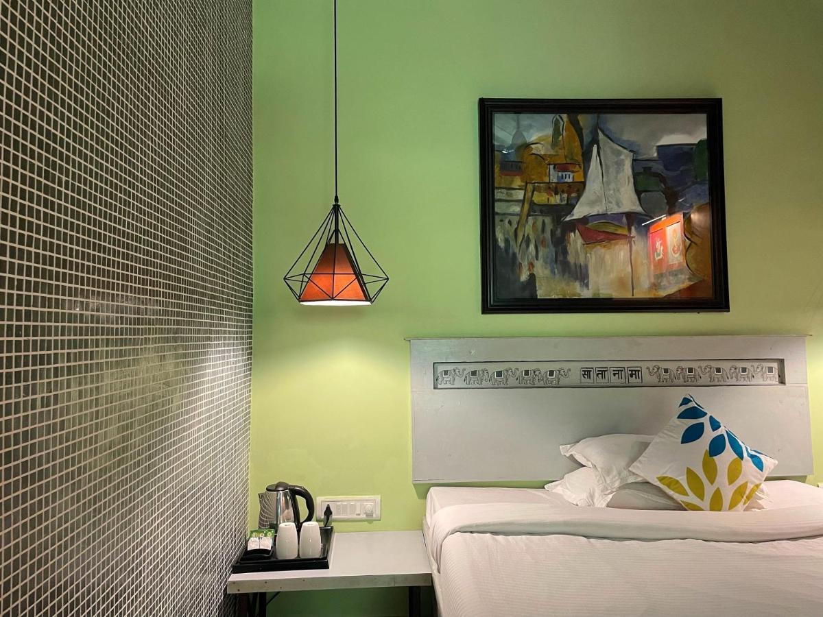 The Art Hotel By Via Varanasi Exterior photo